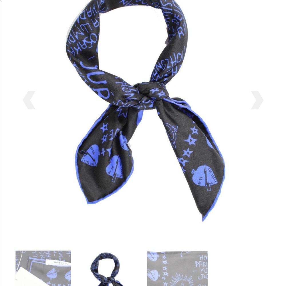 🆕Givenchy Silk square Scarf